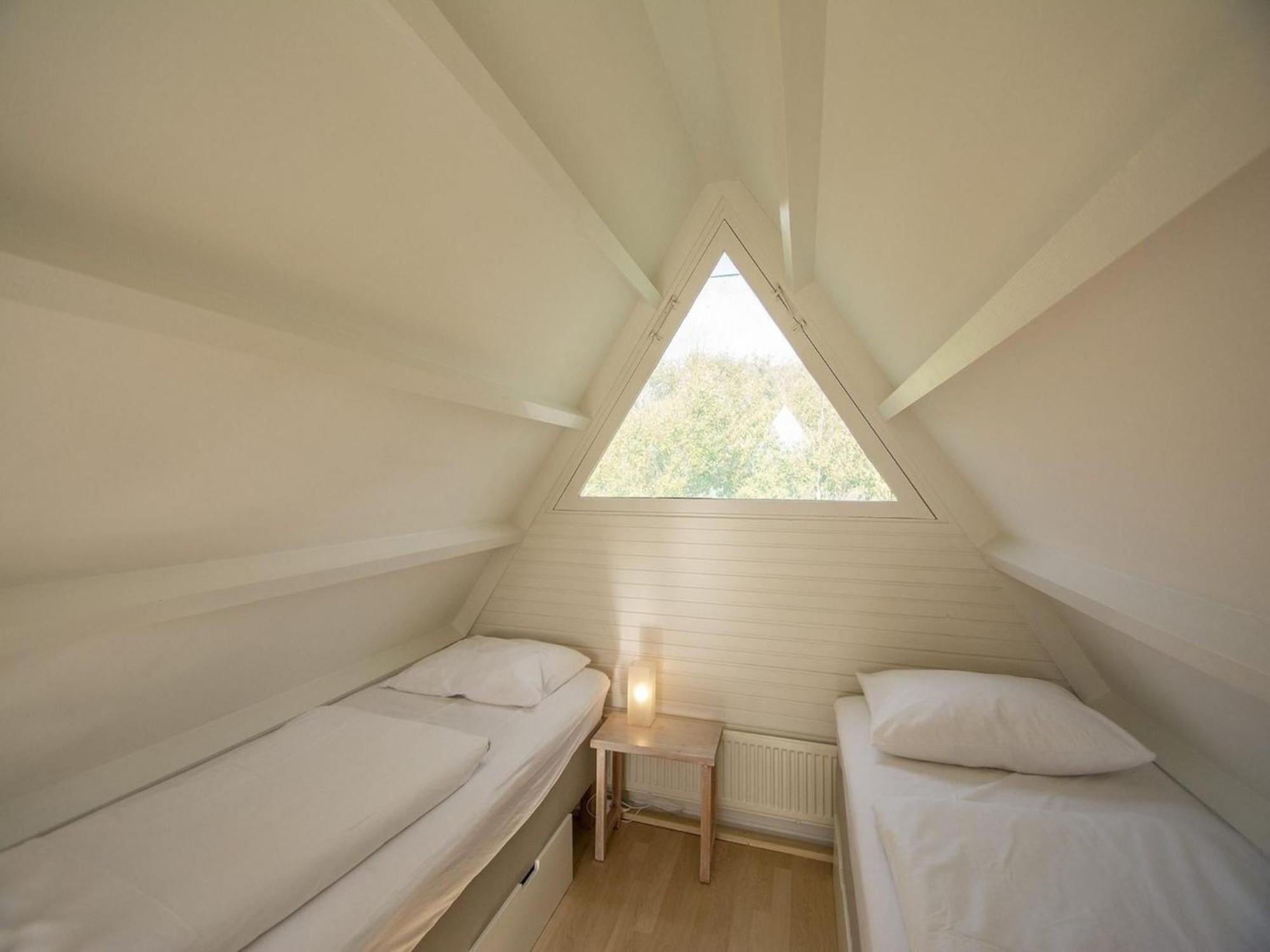 Radiant Seaside Holiday Home Каллантсог Экстерьер фото